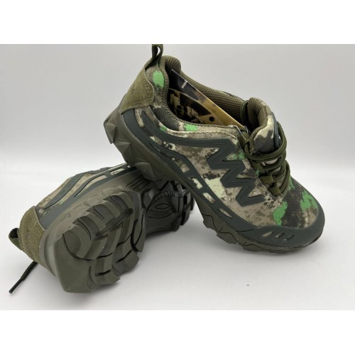 Треккинговые кроссовки «MAGNUM» летние в Бердске